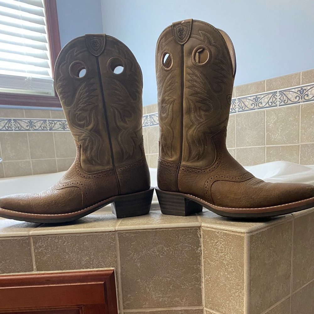 Ariat Heritage Roughstock Western Boot